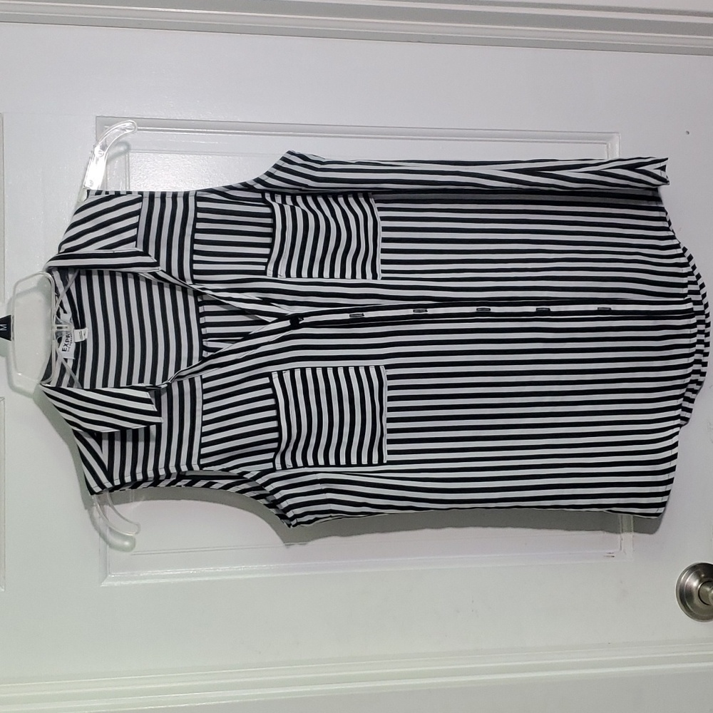 Express Sleeveless Portofino Shirt - M